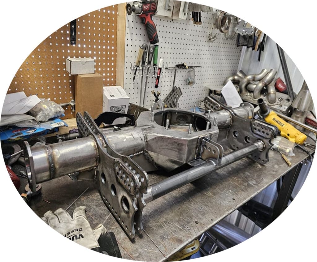 tin-soliders-racecars-circle